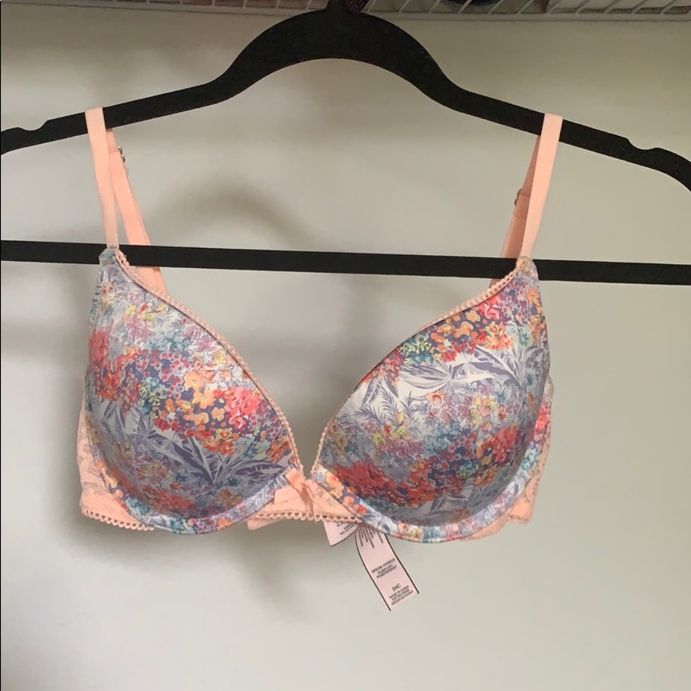 Victoria’s Secret Dream Angles Push Up 34 C floral